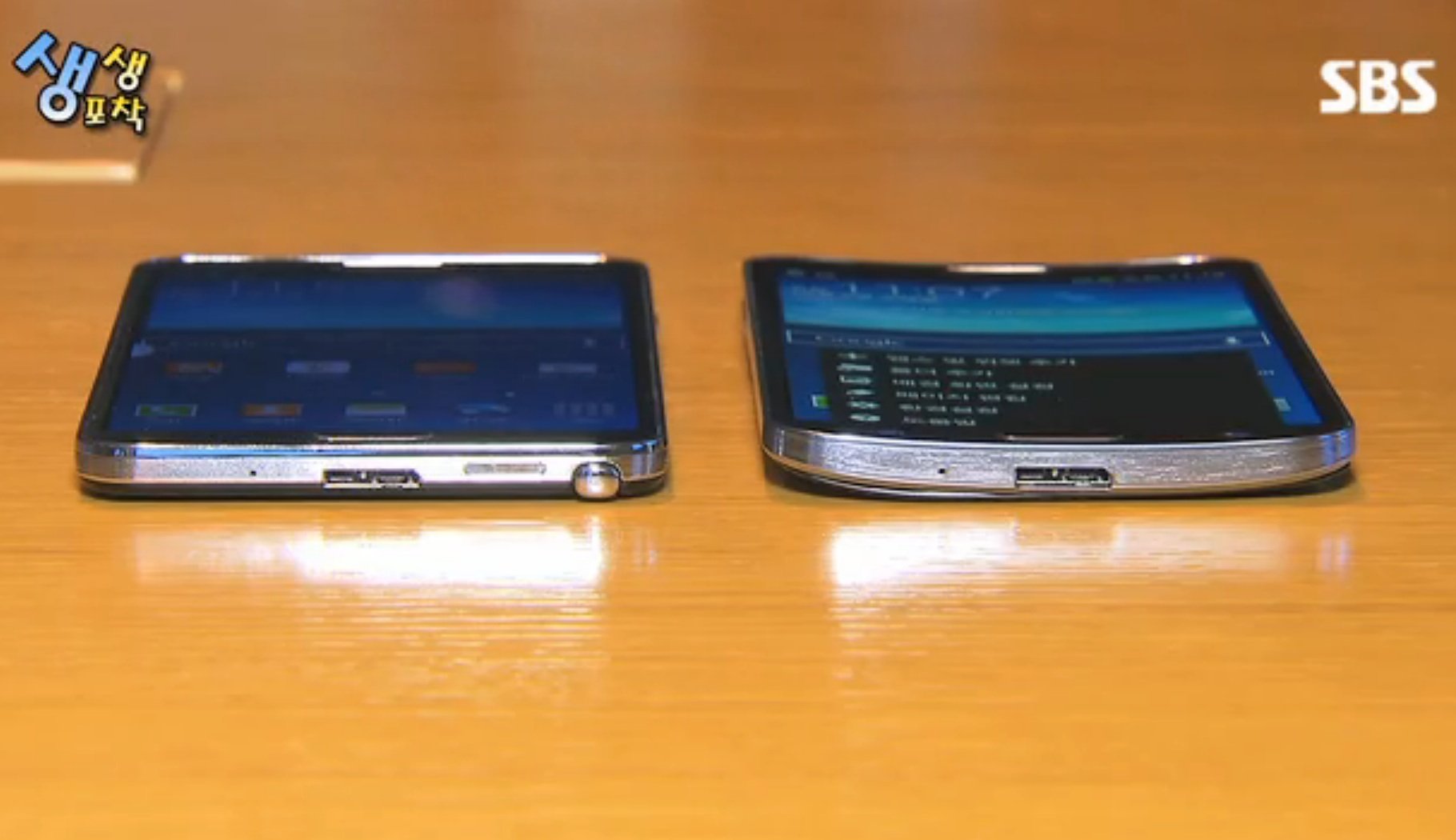 Galaxy Note 3 vs. Galaxy Round [Видео].