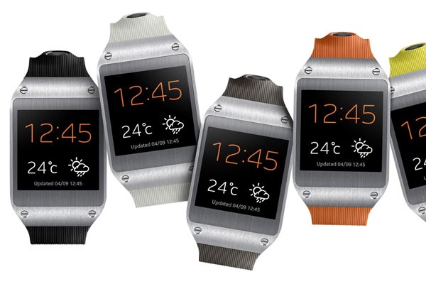 Samsung выпустила обновление Galaxy Gear.